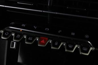 Peugeot E-2008 50kWh Allure Premium + Auto 5dr (7kW Charger)