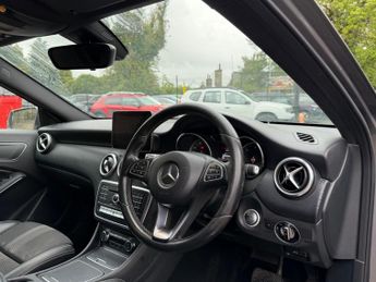Mercedes-Benz A Class 1.5 A180d Sport Edition 7G-DCT Euro 6 (s/s) 5dr