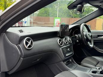 Mercedes-Benz A Class 1.5 A180d Sport Edition 7G-DCT Euro 6 (s/s) 5dr