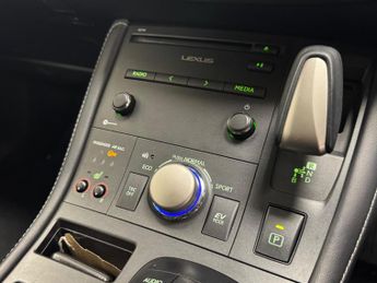 Lexus CT 1.8 200h E-CVT Euro 6 (s/s) 5dr