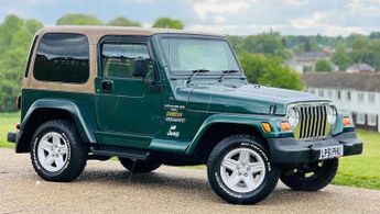 Jeep Wrangler 4.0 Sahara Hard Top Automatic ,4x4 3dr