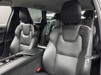 Volvo V90 2.0 T4 Momentum Plus Auto Euro 6 (s/s) 5dr