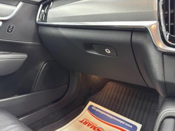 Volvo V90 2.0 T4 Momentum Plus Auto Euro 6 (s/s) 5dr