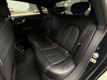 Audi A7 3.0 TDI V6 Black Edition Sportback S Tronic quattro Euro 6 (s/s)