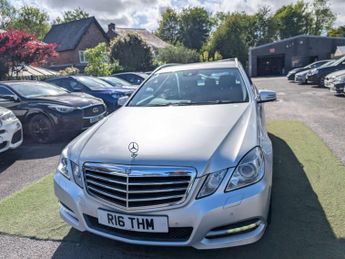 Mercedes-Benz E Class 2.1 E220 CDI BlueEfficiency Avantgarde Tiptronic Euro 5 5dr