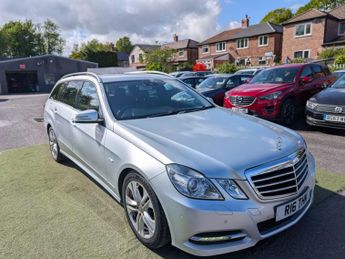Mercedes-Benz E Class 2.1 E220 CDI BlueEfficiency Avantgarde Tiptronic Euro 5 5dr