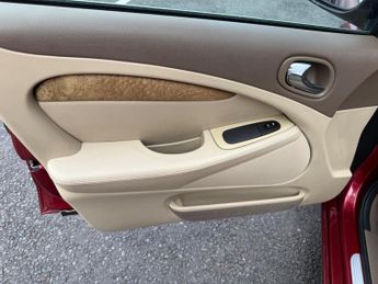 Jaguar S-Type 3.0 V6 SE 4dr