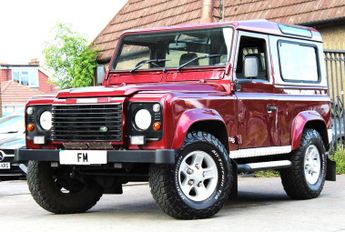 Land Rover Defender 90 2.5 TD5 County Station Wagon 3dr Auto