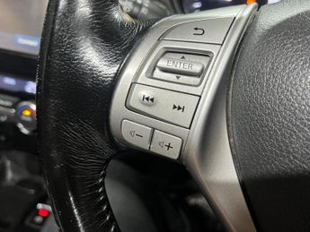 Nissan X-Trail 1.6 dCi Tekna 4WD Euro 6 (s/s) 5dr