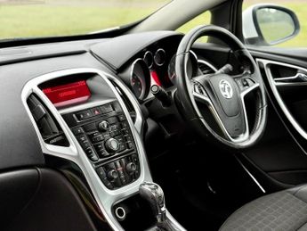 Vauxhall Astra GTC 1.4T SRi Auto Euro 5 3dr