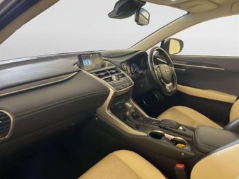 Lexus NX 2.5 300h Premier SUV 5dr Petrol Hybrid E-CVT 4WD Euro 6 (s/s) (1