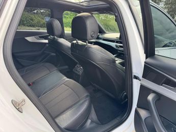 Audi A4 Avant 2.0 TDI S line S Tronic quattro Euro 6 (s/s) 5dr