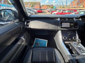 Land Rover Range Rover Sport 3.0 SD V6 HSE SUV 5dr Diesel Auto 4WD Euro 6 (s/s) (306 ps)