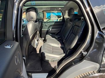 Land Rover Range Rover Sport 3.0 SD V6 HSE SUV 5dr Diesel Auto 4WD Euro 6 (s/s) (306 ps)