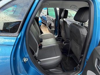Vauxhall Crossland X 1.2 Turbo Elite Nav SUV 5dr Petrol Auto Euro 6 (s/s) (130 ps)