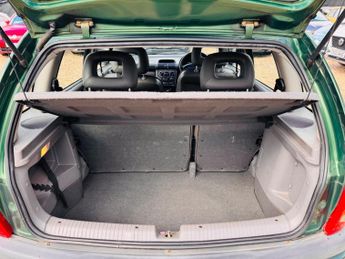 Vauxhall Corsa 1.4i CDX 5dr