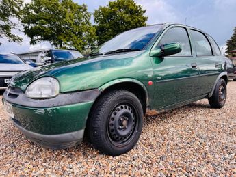 Vauxhall Corsa 1.4i CDX 5dr