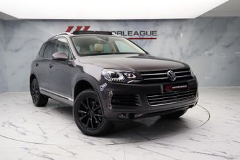 Volkswagen Touareg 3.0 TDI V6 BlueMotion Tech SE Tiptronic 4WD Euro 5 (s/s) 5dr