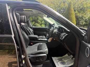 Land Rover Discovery 3.0 TD V6 HSE Luxury Auto 4WD Euro 6 (s/s) 5dr