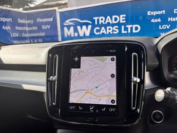 Volvo XC40 1.5h T4 Recharge 10.7kWh Plus Auto Euro 6 (s/s) 5dr