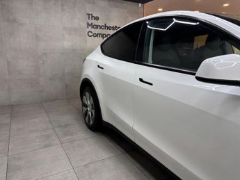 Tesla Model Y (Dual Motor) Long Range Auto 4WDE 5dr