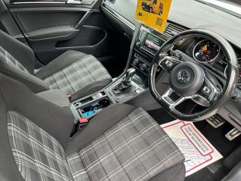 Volkswagen Golf 2.0 TDI BlueMotion Tech GTD DSG Euro 6 (s/s) 5dr