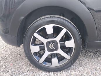 Citroen C4 Cactus 1.2 PureTech Flair Euro 6 (s/s) 5dr
