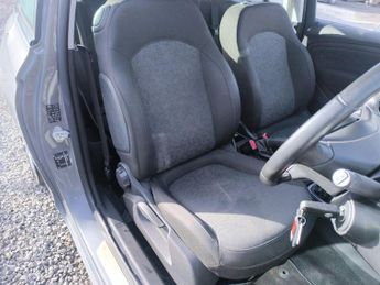 Vauxhall ADAM 1.4i GLAM Euro 6 3dr