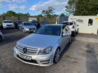 Mercedes-Benz C Class 1.8 C180 BlueEfficiency Sport Edition 125 G-Tronic+ Euro 5 (s/s)