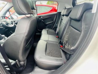 Peugeot 208 1.6 e-HDi Feline EGC Euro 5 (s/s) 5dr (Nav)