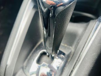 Peugeot 208 1.6 e-HDi Feline EGC Euro 5 (s/s) 5dr (Nav)