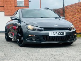 Volkswagen Scirocco 2.0 TDI BlueMotion Tech R-Line DSG Euro 5 (s/s) 3dr (Leather, Na