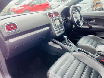 Volkswagen Scirocco 2.0 TDI BlueMotion Tech R-Line DSG Euro 5 (s/s) 3dr (Leather, Na