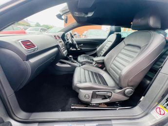 Volkswagen Scirocco 2.0 TDI BlueMotion Tech R-Line DSG Euro 5 (s/s) 3dr (Leather, Na