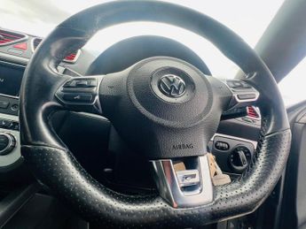 Volkswagen Scirocco 2.0 TDI BlueMotion Tech R-Line DSG Euro 5 (s/s) 3dr (Leather, Na