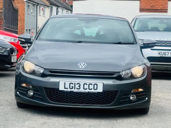Volkswagen Scirocco 2.0 TDI BlueMotion Tech R-Line DSG Euro 5 (s/s) 3dr (Leather, Na