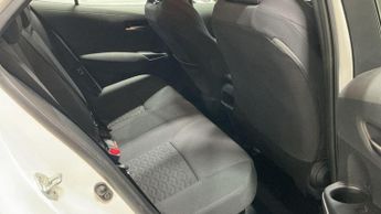 Toyota Corolla 1.8 VVT-h GPF Icon Tech Hatchback 5dr Petrol Hybrid CVT Euro 6 (