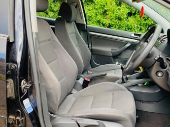 Volkswagen Golf 2.0 FSI GT 5dr