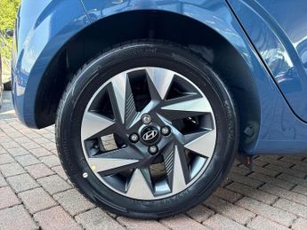 Hyundai i10 1.0 Advance Hatchback 5dr Petrol Auto Euro 6 (s/s) (63 ps)