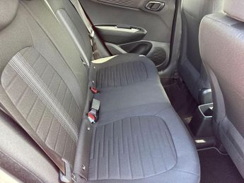 Hyundai i10 1.0 Advance Hatchback 5dr Petrol Auto Euro 6 (s/s) (63 ps)