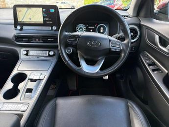 Hyundai Kona 64kWh Ultimate SUV 5dr Electric Auto (10.5kW Charger) (204 ps)