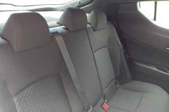 Toyota C-HR 1.8 VVT-h Icon CVT Euro 6 (s/s) 5dr