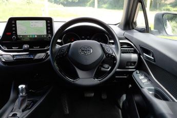 Toyota C-HR 1.8 VVT-h Icon CVT Euro 6 (s/s) 5dr