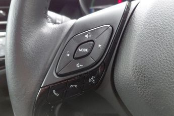Toyota C-HR 1.8 VVT-h Icon CVT Euro 6 (s/s) 5dr