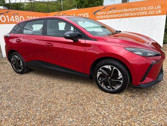 MG MG4 64kWh SE Long Range Auto 5dr