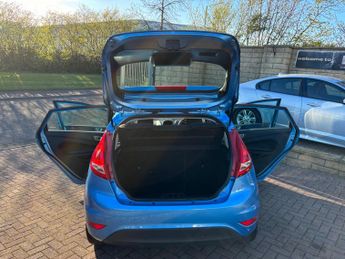 Ford Fiesta 1.4 Zetec 5dr