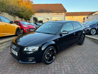 Audi A3 2.0 TFSI Black Edition S Tronic quattro Euro 5 3dr