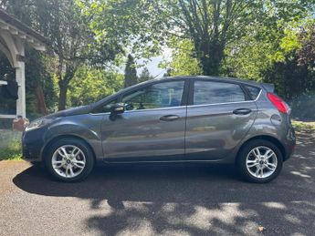 Ford Fiesta 1.0T EcoBoost Zetec Powershift Euro 6 5dr