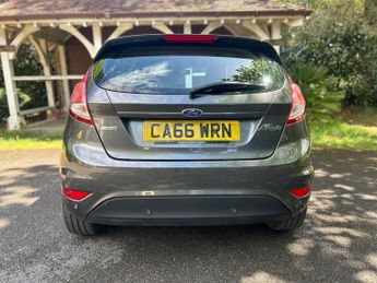 Ford Fiesta 1.0T EcoBoost Zetec Powershift Euro 6 5dr