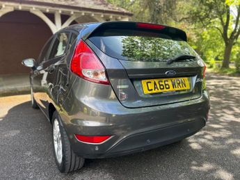 Ford Fiesta 1.0T EcoBoost Zetec Powershift Euro 6 5dr